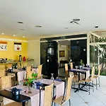 Edificio Residence Plaza